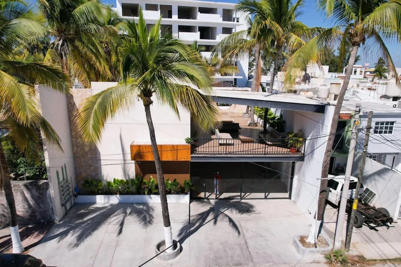 Quiet-Central 2Br1Ba Relaxed Atmosphere Mazatlan 0*,  Mexico